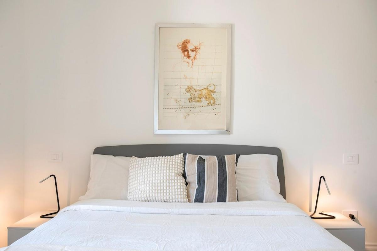 Urban Oasis With Patio For 5 Guests - Reserved Parking - Termini Rom